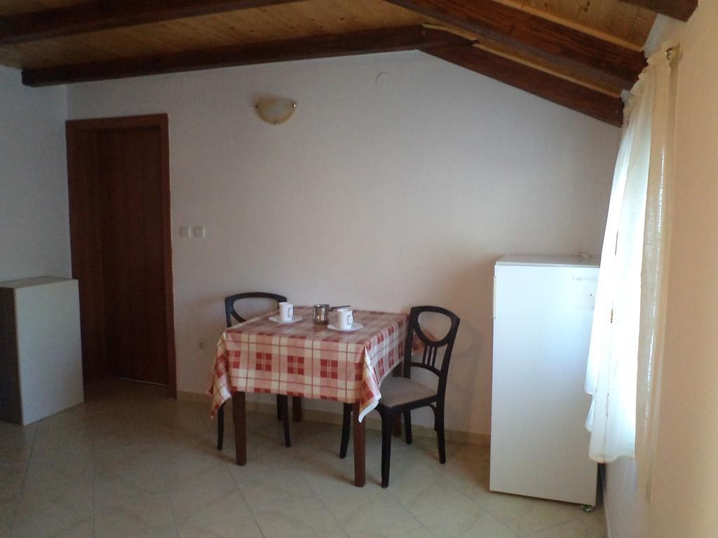 Studio In Baric Draga I Екстериор снимка